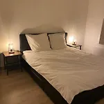 Διαμέρισμα Chezpetitoscar *